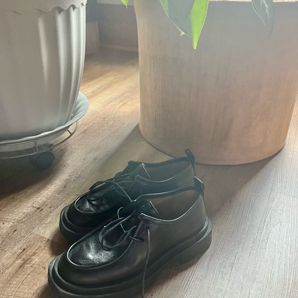 Bobbie’s Black Leather Oxford Derbies Size 5.5